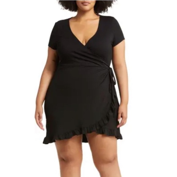 10. Abound Short Sleeve Wrap Dress in Jet Black, Size 2X - Picture 1 of 14